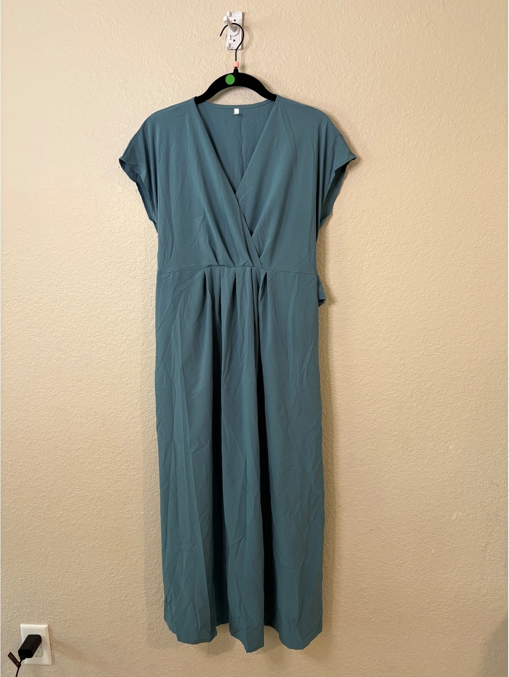 Halara Small Breezeful™ V Neck Short Sleeve Pocket Tie Back Quick Dry Midi Dress